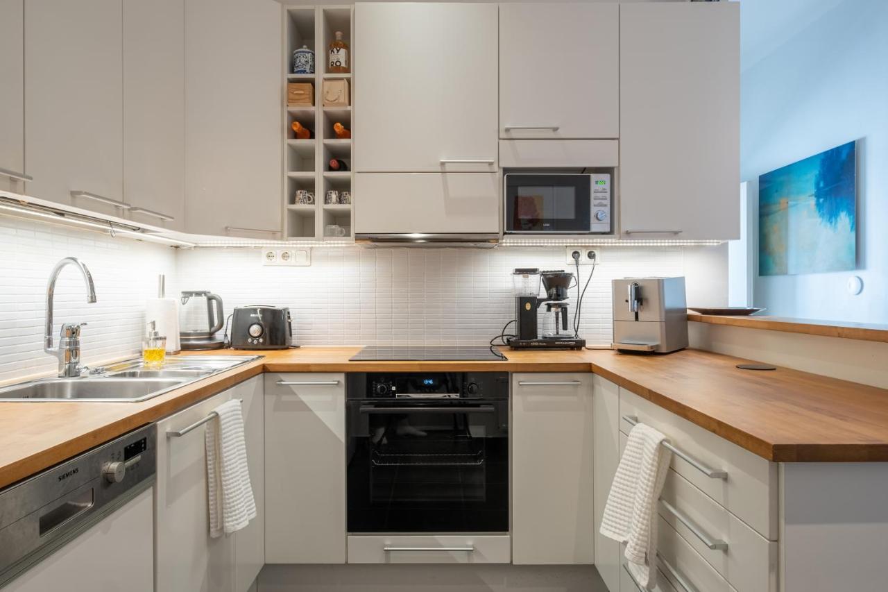 Luxury Design Gem In City Center With Sauna And Workspace Helsingfors Exteriör bild